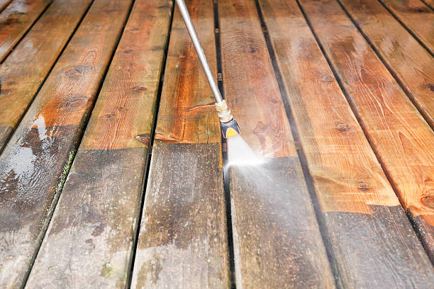 Best Deck and Patio Pressure Washing in Wheeling, IL